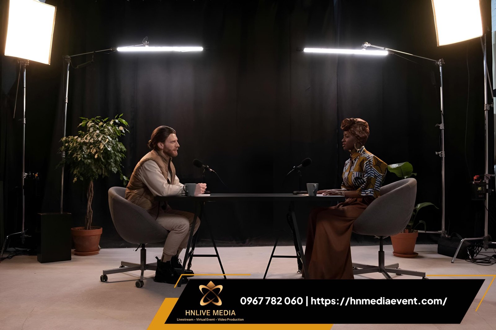 Livestream Podcast Full HD Âm Thanh Chuẩn - HNLive Media