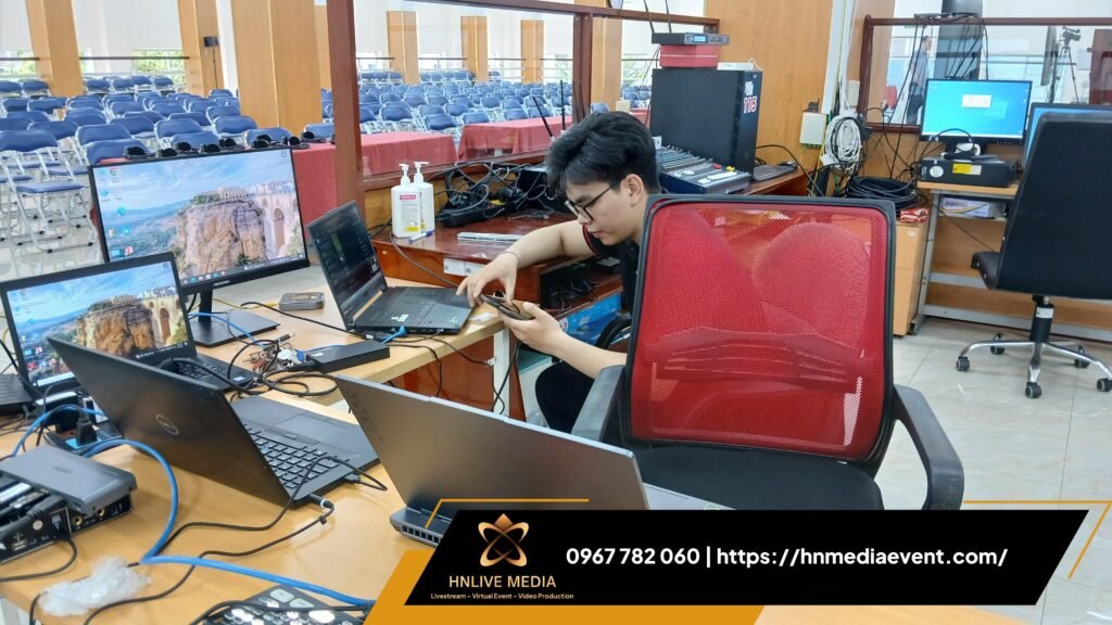 dịch vụ Livestream Hội Thảo4